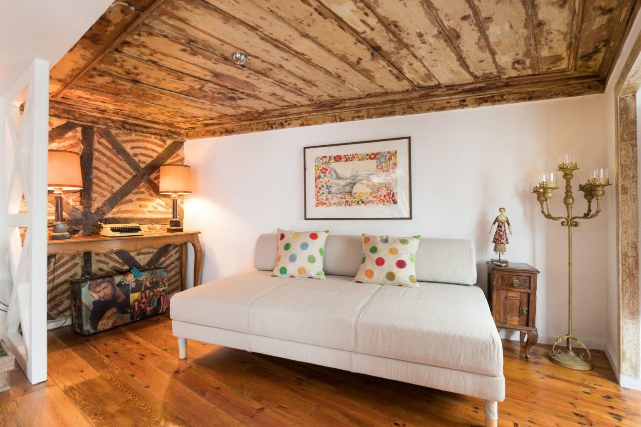 Charming Travessa Do Alcaide Appartement Lisboa